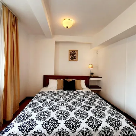 Z Widokiem Na Motlawe *